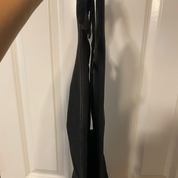 Black banquet dress - Picture 2 of 4